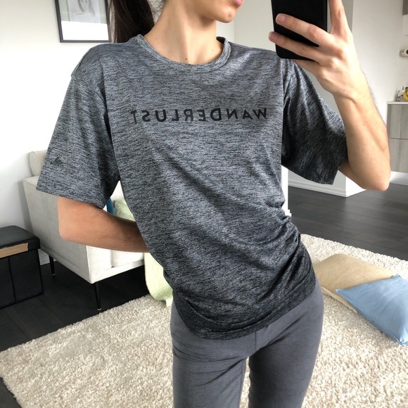 🗻🗻SOLD🗻🗻 ADIDAS WANDERLUST tee - Picture 2 of 3